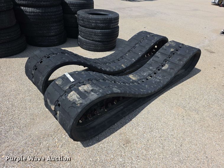 image for item EV2283 DRTY rubber tracks