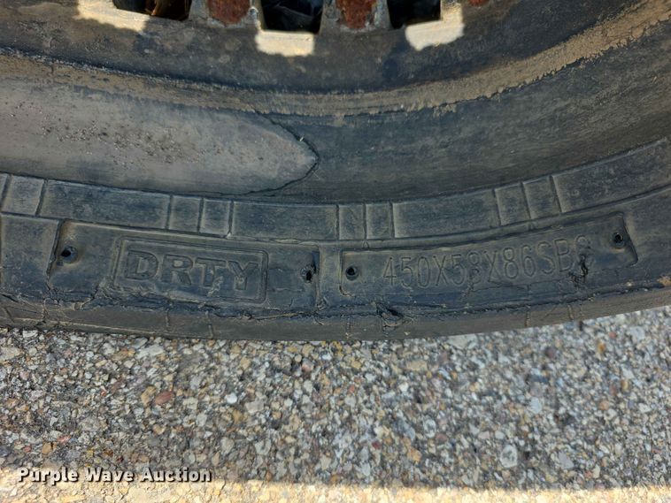 image for item EV2283 DRTY rubber tracks