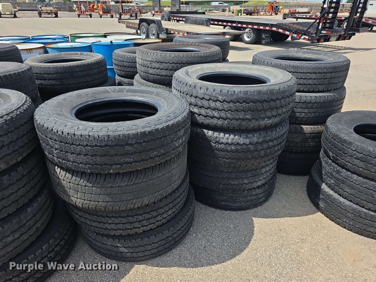 image for item EV2287 (47) tires
