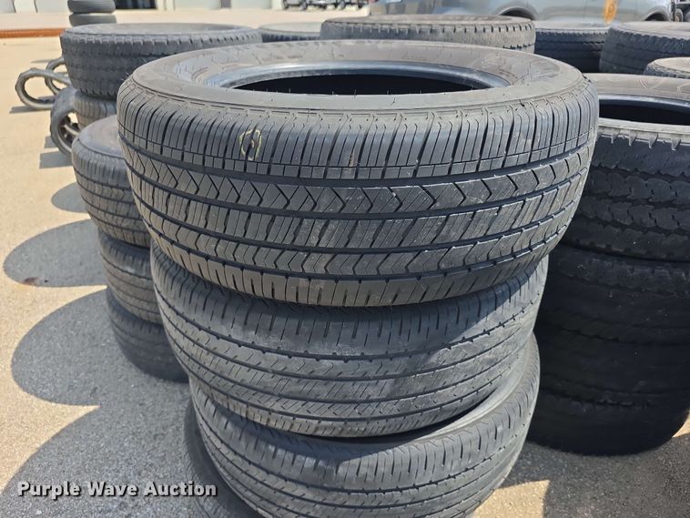 image for item EV2287 (47) tires