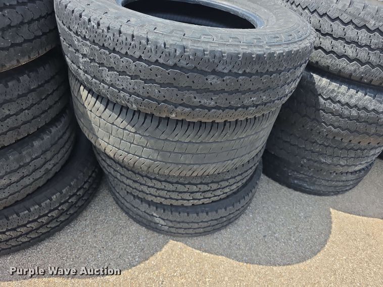 image for item EV2287 (47) tires
