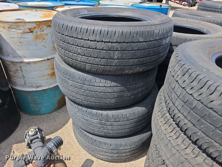 image for item EV2287 (47) tires