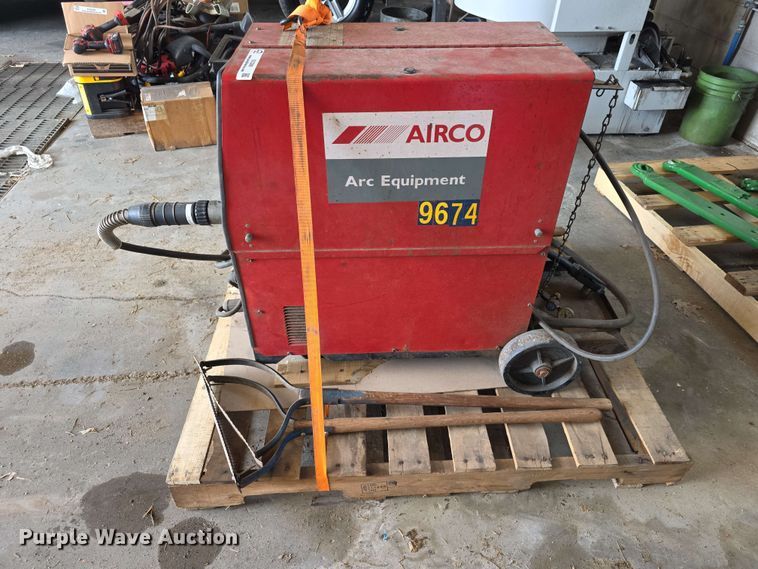 image for item EV2289 Airco Dip-Pak 250 welder