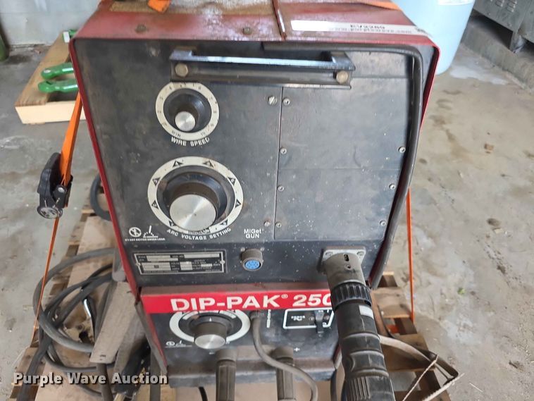 image for item EV2289 Airco Dip-Pak 250 welder