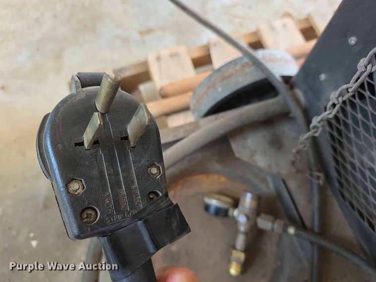 image for item EV2289 Airco Dip-Pak 250 welder