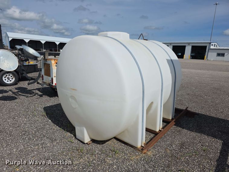 image for item EV2291 Tank