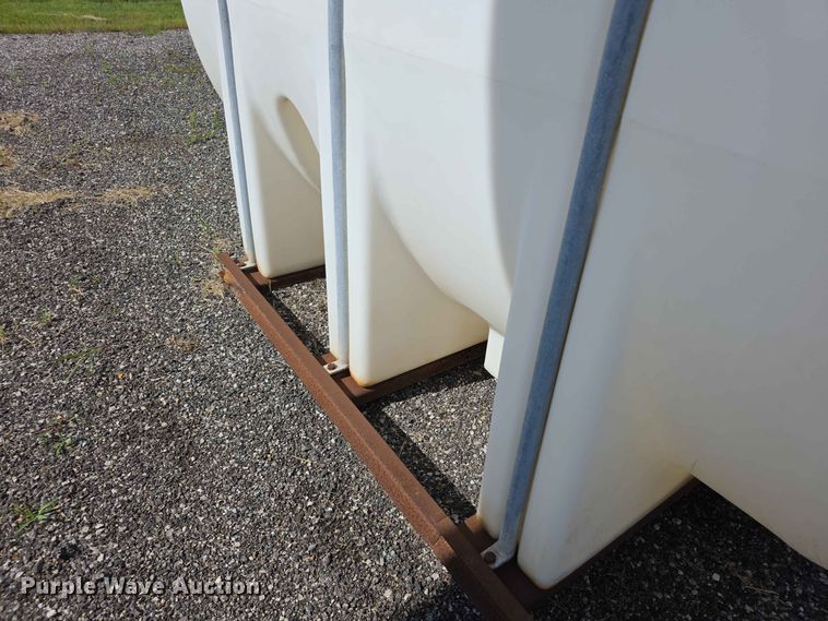 image for item EV2291 Tank