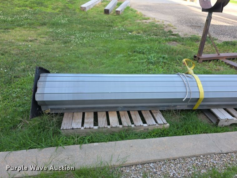 image for item EV2297 Overhead Door roll-up door