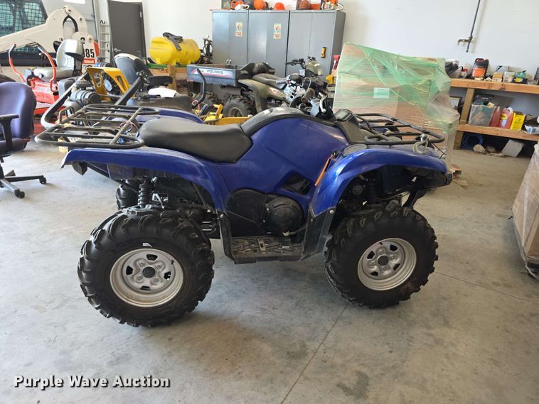 image for item EV2303 2010 Yamaha Grizzle 550 ATV