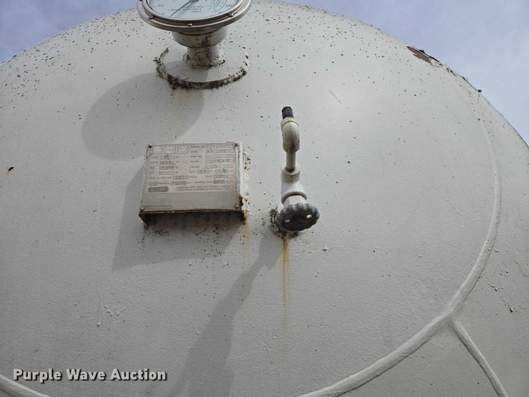 image for item EV5707 1973 Beaird Propane tank