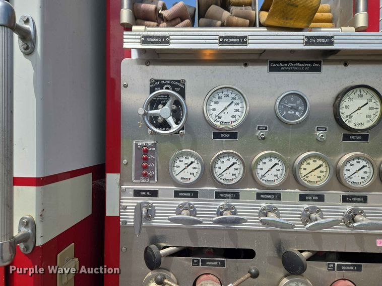 image for item EW0376 1989 Federal Motors pumper fire truck