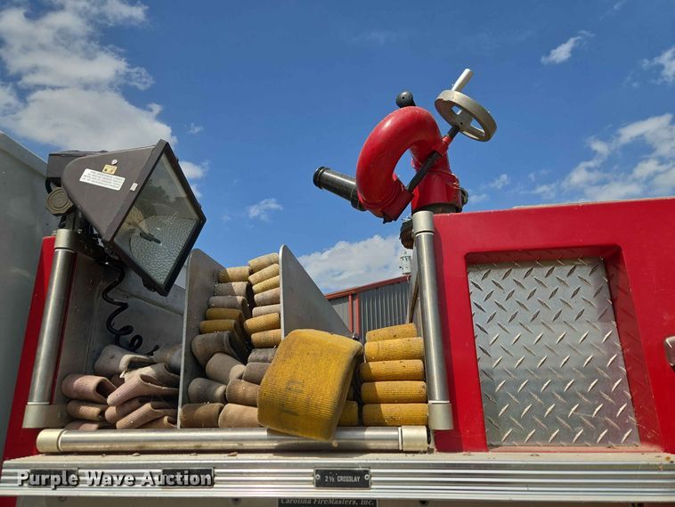 image for item EW0376 1989 Federal Motors pumper fire truck