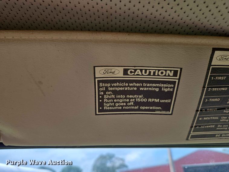 image for item EW0377 1975 Ford 900 pumper fire truck