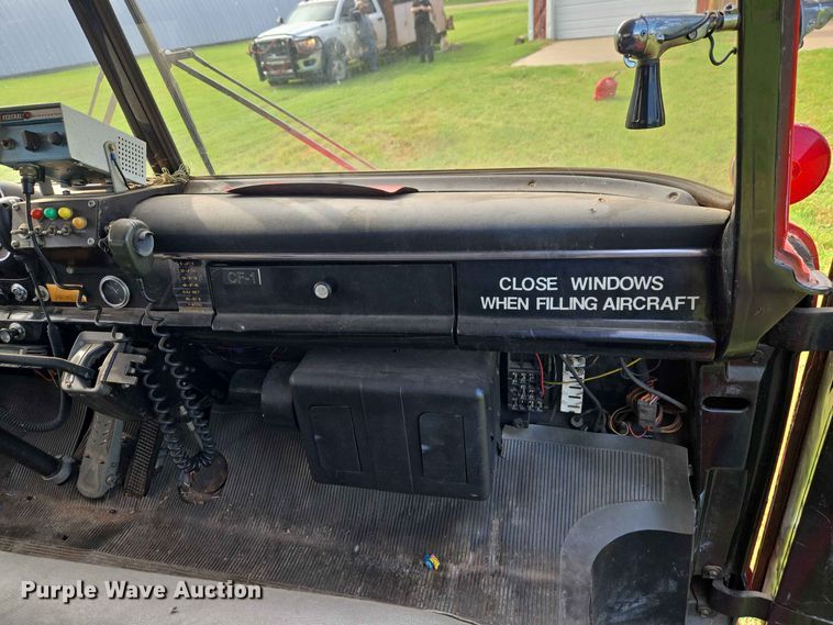 image for item EW0377 1975 Ford 900 pumper fire truck