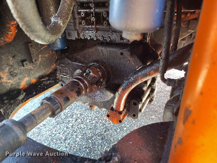 image for item EW1033 2001 Daewoo Mega 160 wheel loader