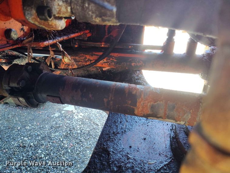 image for item EW1033 2001 Daewoo Mega 160 wheel loader