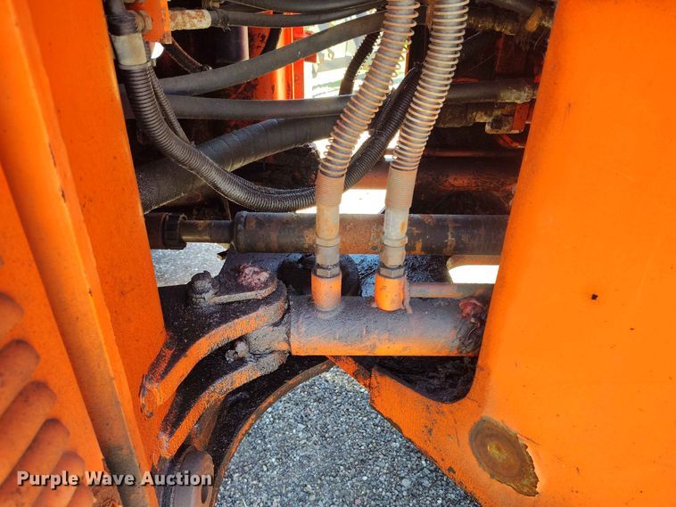 image for item EW1033 2001 Daewoo Mega 160 wheel loader