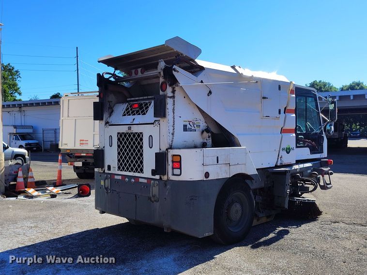 image for item EW1036 2017 Global street sweeper