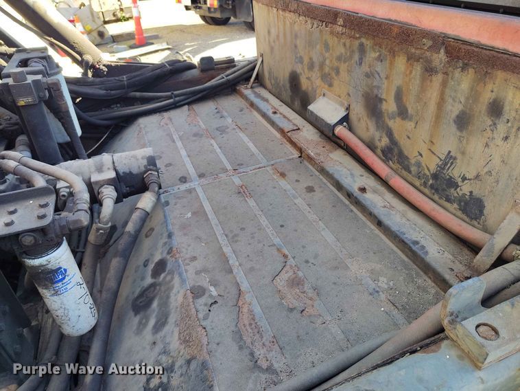 image for item EW1036 2017 Global street sweeper