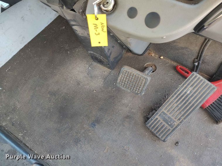 image for item EW1036 2017 Global street sweeper