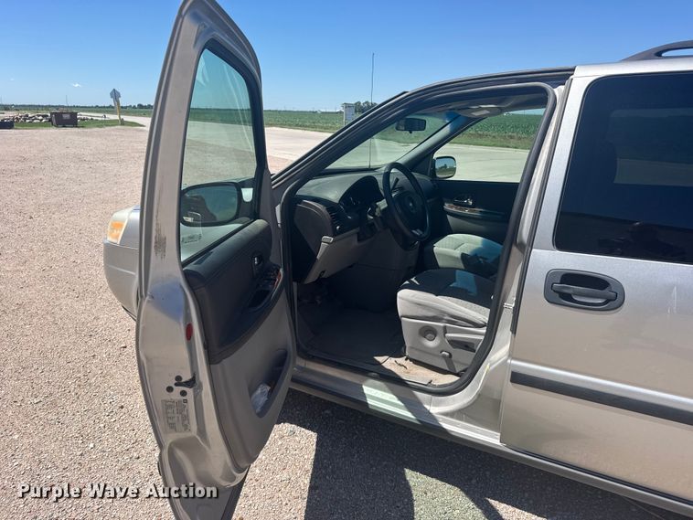 image for item EW4875 2007 Chevrolet Uplander SUV
