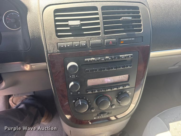 image for item EW4875 2007 Chevrolet Uplander SUV