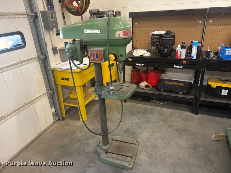 image for item EW4879 Cincinnati drill press