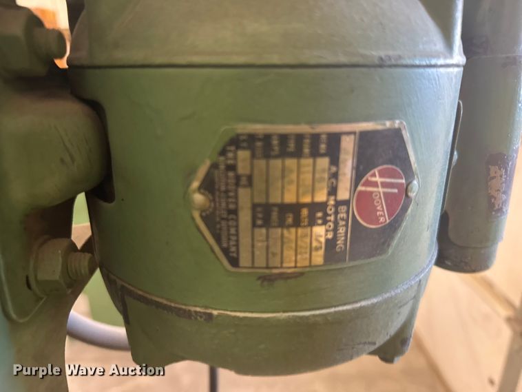image for item EW4879 Cincinnati drill press