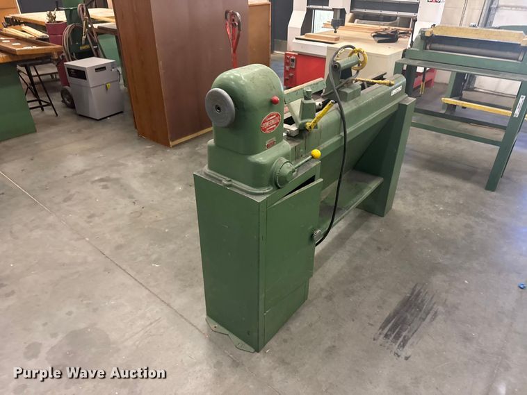 image for item EW4882 Powermatic lathe