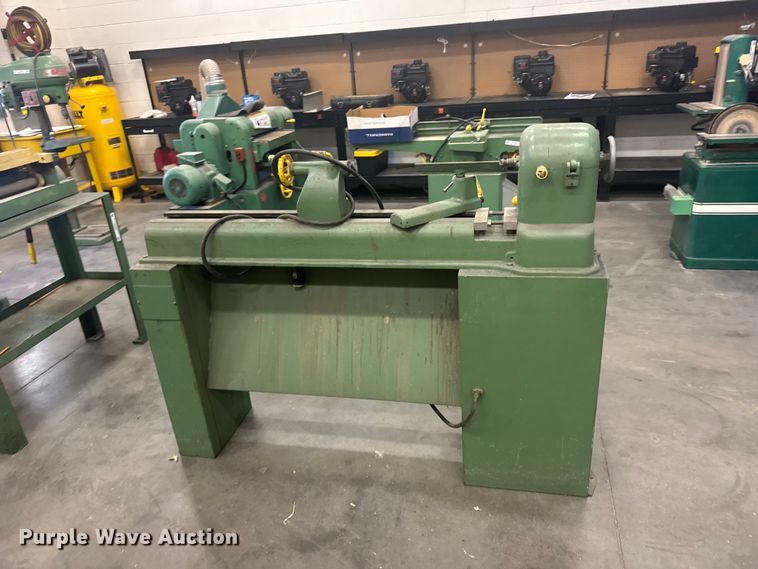 image for item EW4882 Powermatic lathe