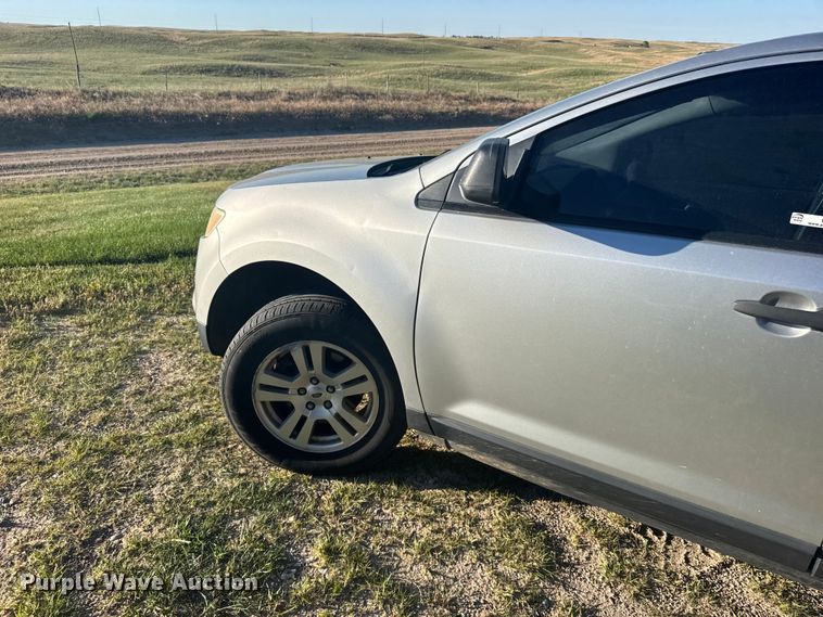 image for item EW4884 2010 Ford Edge SUV