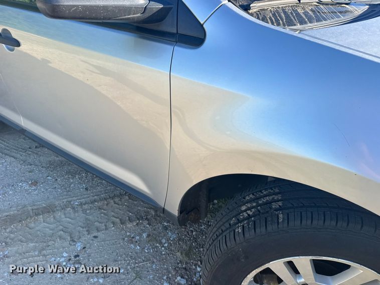 image for item EW4884 2010 Ford Edge SUV