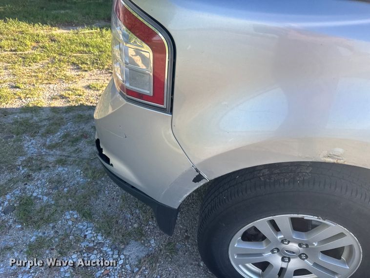 image for item EW4884 2010 Ford Edge SUV