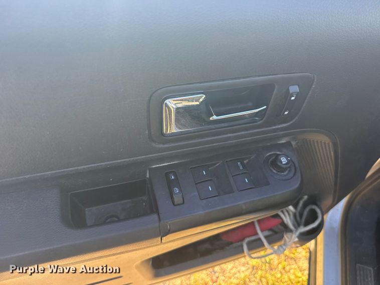 image for item EW4884 2010 Ford Edge SUV