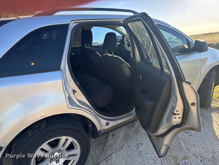 image for item EW4884 2010 Ford Edge SUV