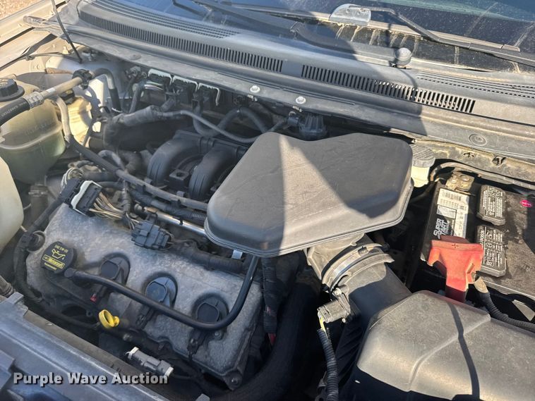 image for item EW4884 2010 Ford Edge SUV