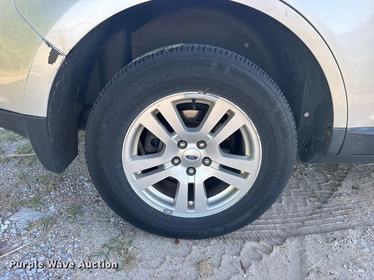 image for item EW4884 2010 Ford Edge SUV