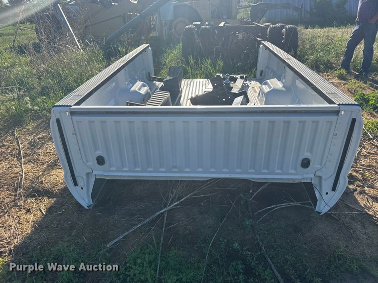 image for item EW4885 Ford pickup truck bed
