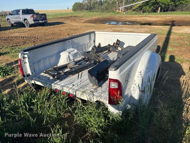 image for item EW4885 Ford pickup truck bed