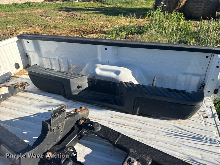 image for item EW4885 Ford pickup truck bed