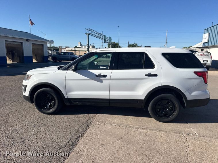 image for item EW4886 2016 Ford Explorer Police Interceptor SUV