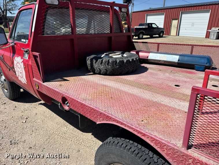 image for item EW4888 1984 Chevrolet K30 flatbed pickup truck