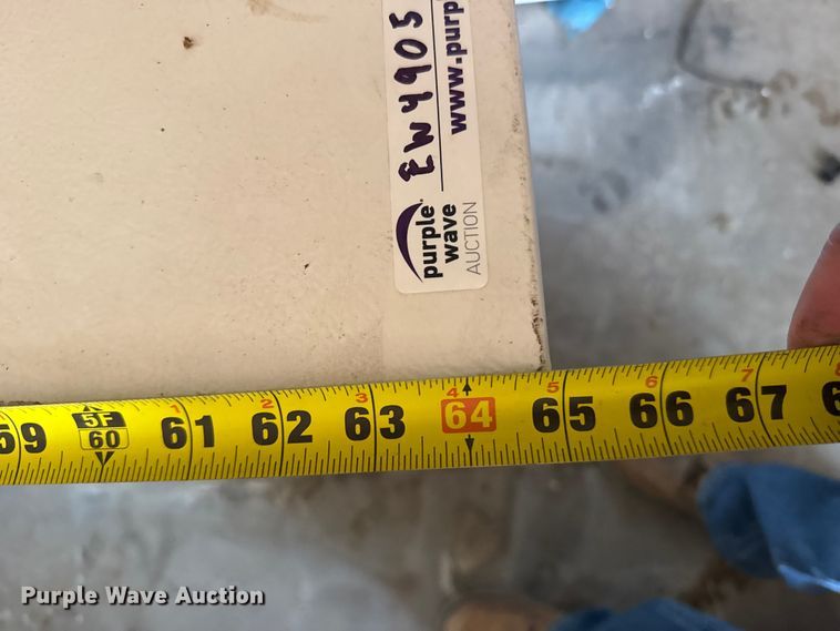 image for item EW4905 Chest freezer