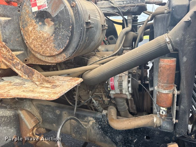 image for item EW4918 1989 Ford LNT8000 dump truck