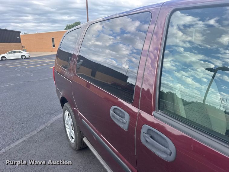 image for item EW4921 2008 Chevrolet Uplander SUV