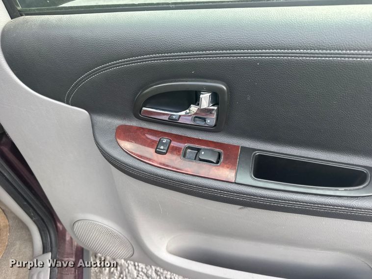 image for item EW4921 2008 Chevrolet Uplander SUV
