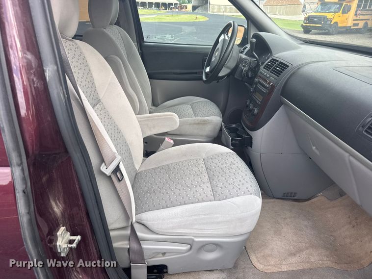 image for item EW4921 2008 Chevrolet Uplander SUV