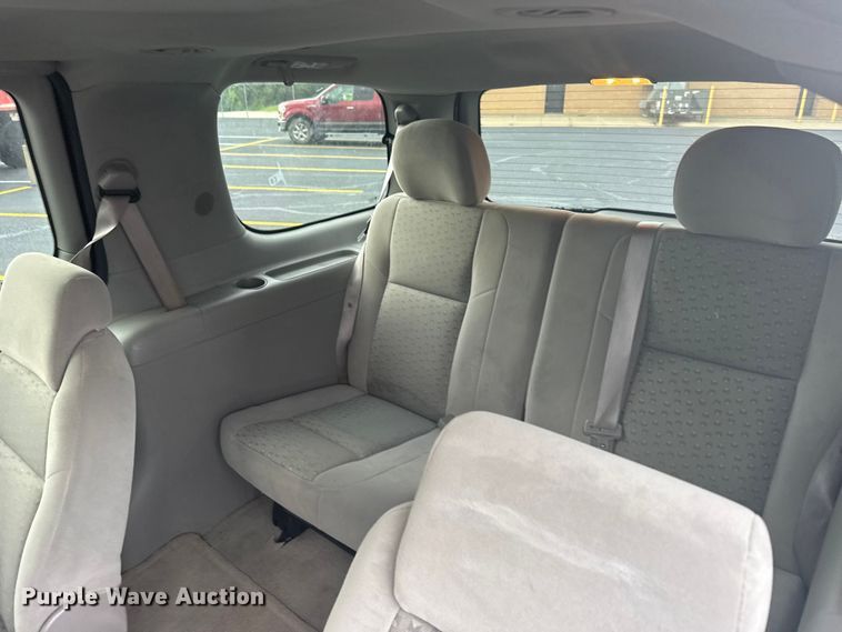 image for item EW4921 2008 Chevrolet Uplander SUV