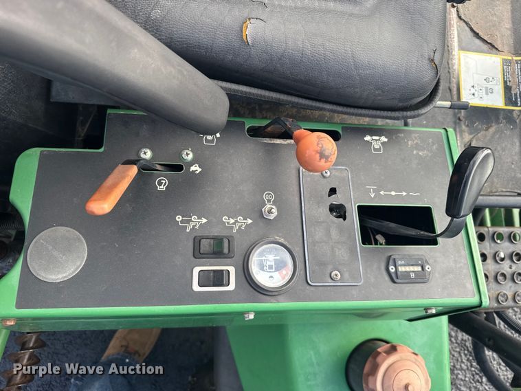 image for item EW4922 1996 John Deere 3215 A rough fairway mower