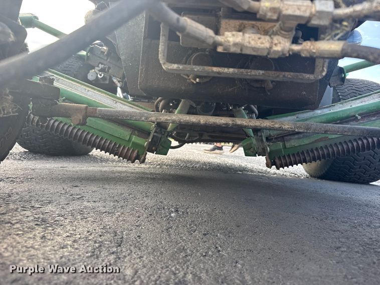 image for item EW4922 1996 John Deere 3215 A rough fairway mower